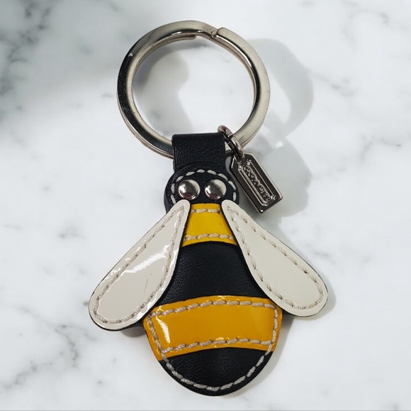COACH Vintage Bee Key Fob Ring Purse Charm Rare HTF Leather Yellow Black Silver - Picture 1 of 4